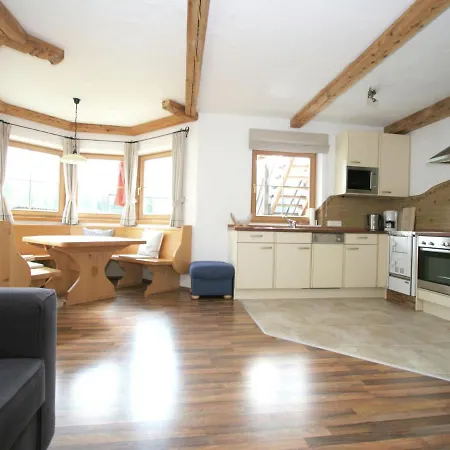 Spacious With Garden Near Ski Area In Tyrol Hopfgarten im Brixental